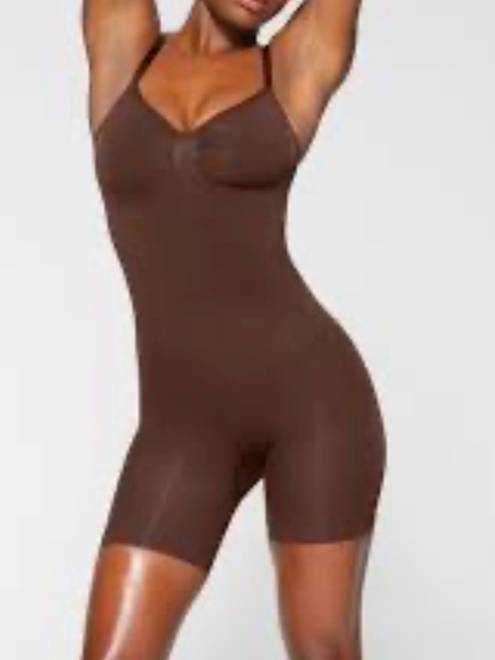 Skims Seamless Sculpt Mid Thigh Body Suit In Cocoa 156973 Sz M